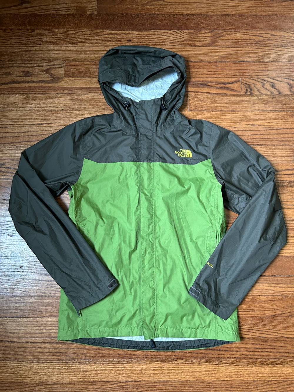 The North Face Green Hooded rain jacket, size small, men’s